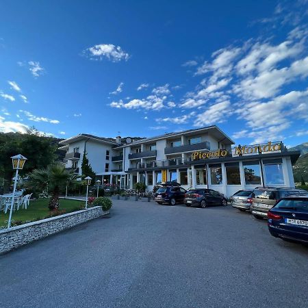 Hotel Piccolo Mondo Torbole Sul Garda Esterno foto